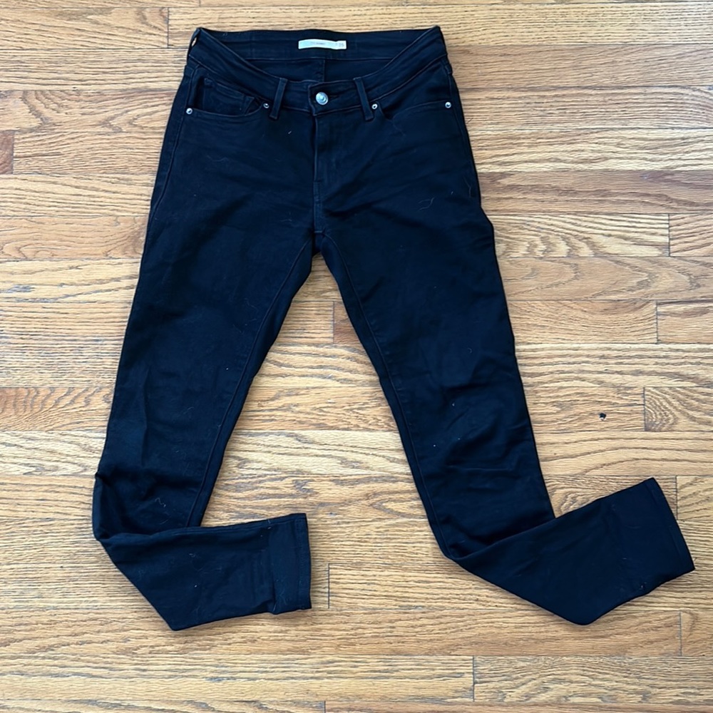 Black Levi 711 Skinny Jeans